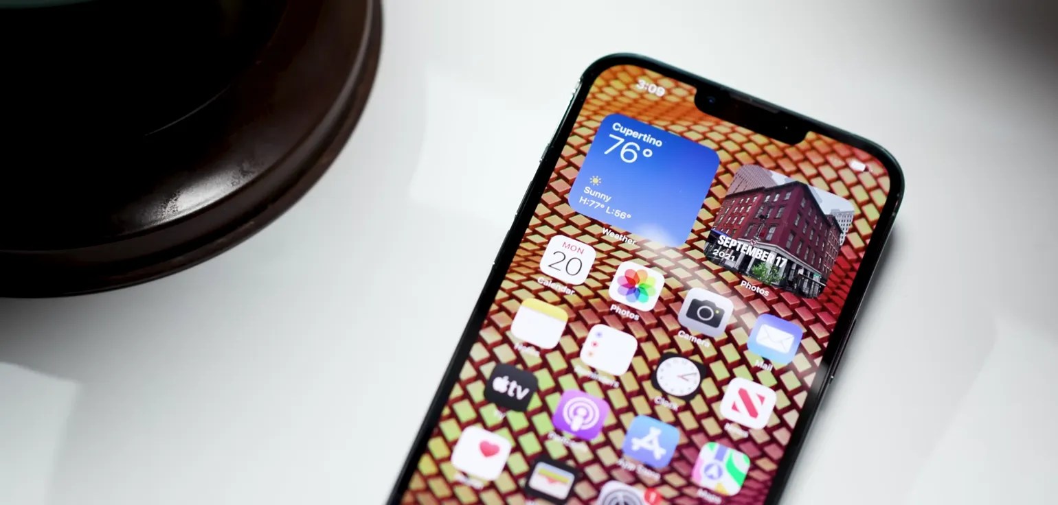 Are refurbished phones worth it? Pros and cons explained